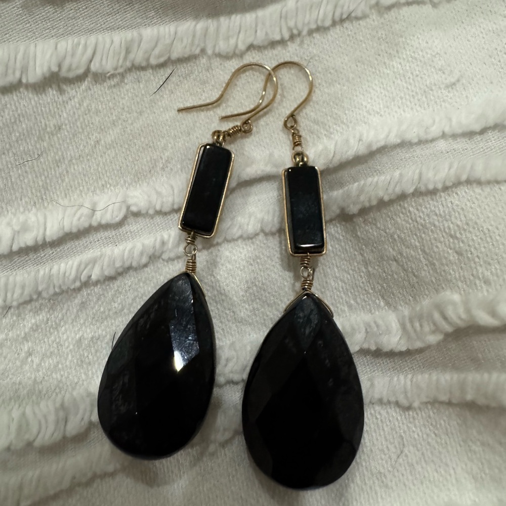 Elegant Black Drop Earrings